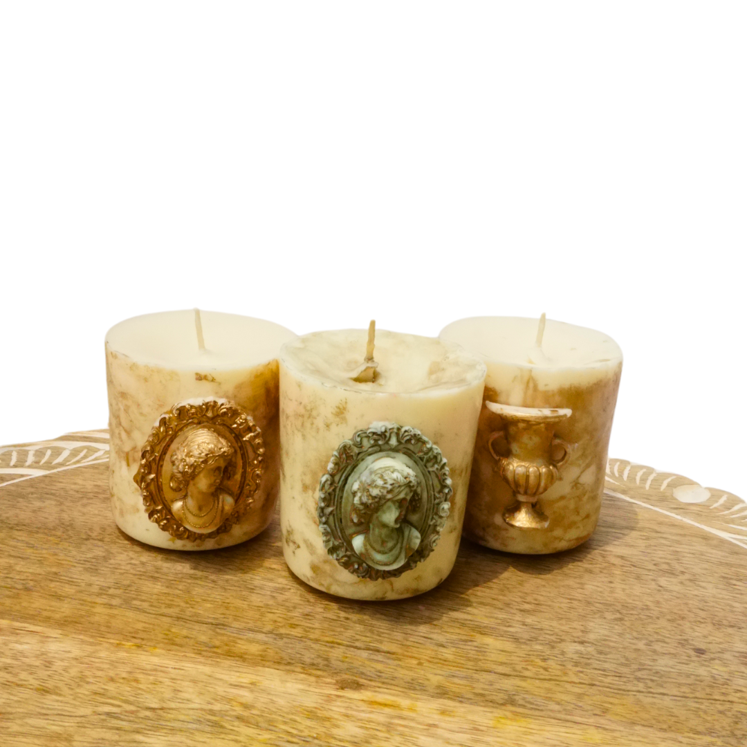 Heritage Emblem Candles