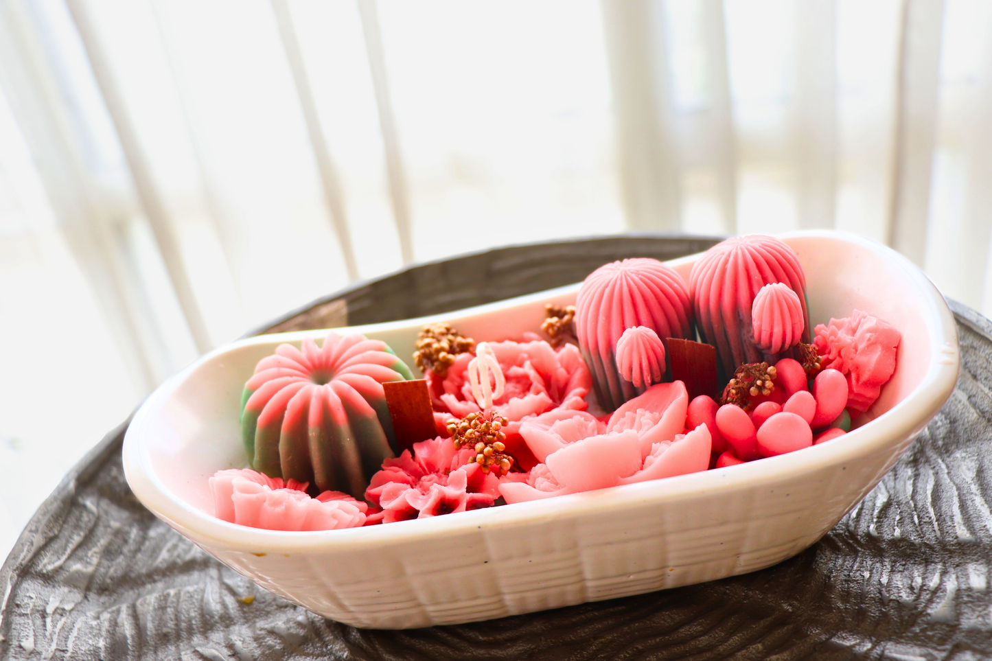 Rosy Desert Breeze Candle