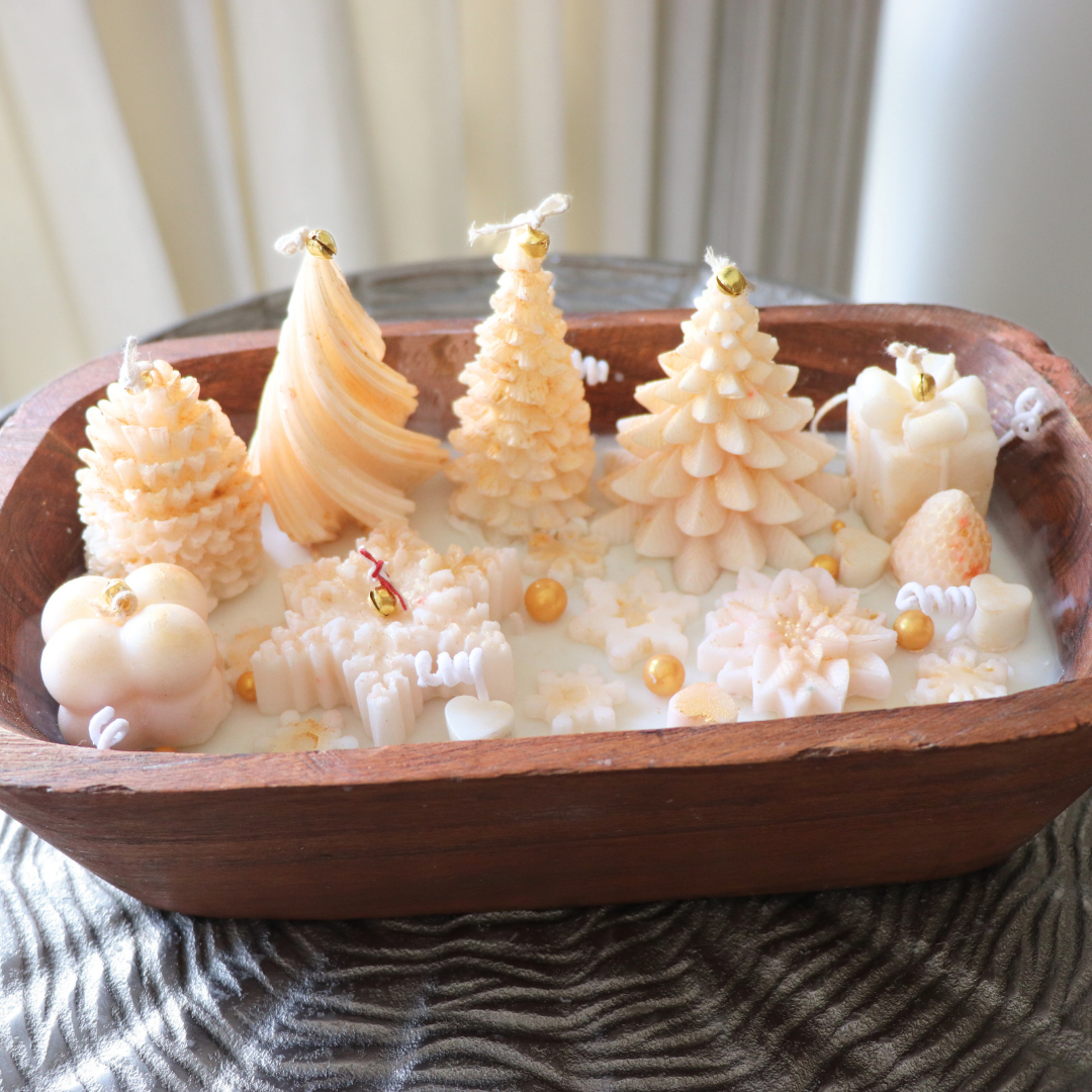 Golden Noel Candle