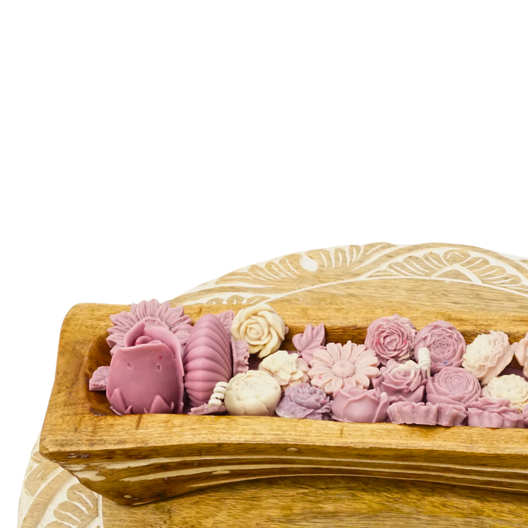 Elegance in Bloom Tray Candle