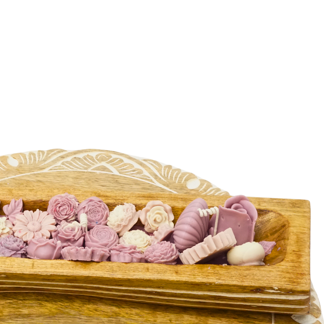 Elegance in Bloom Tray Candle