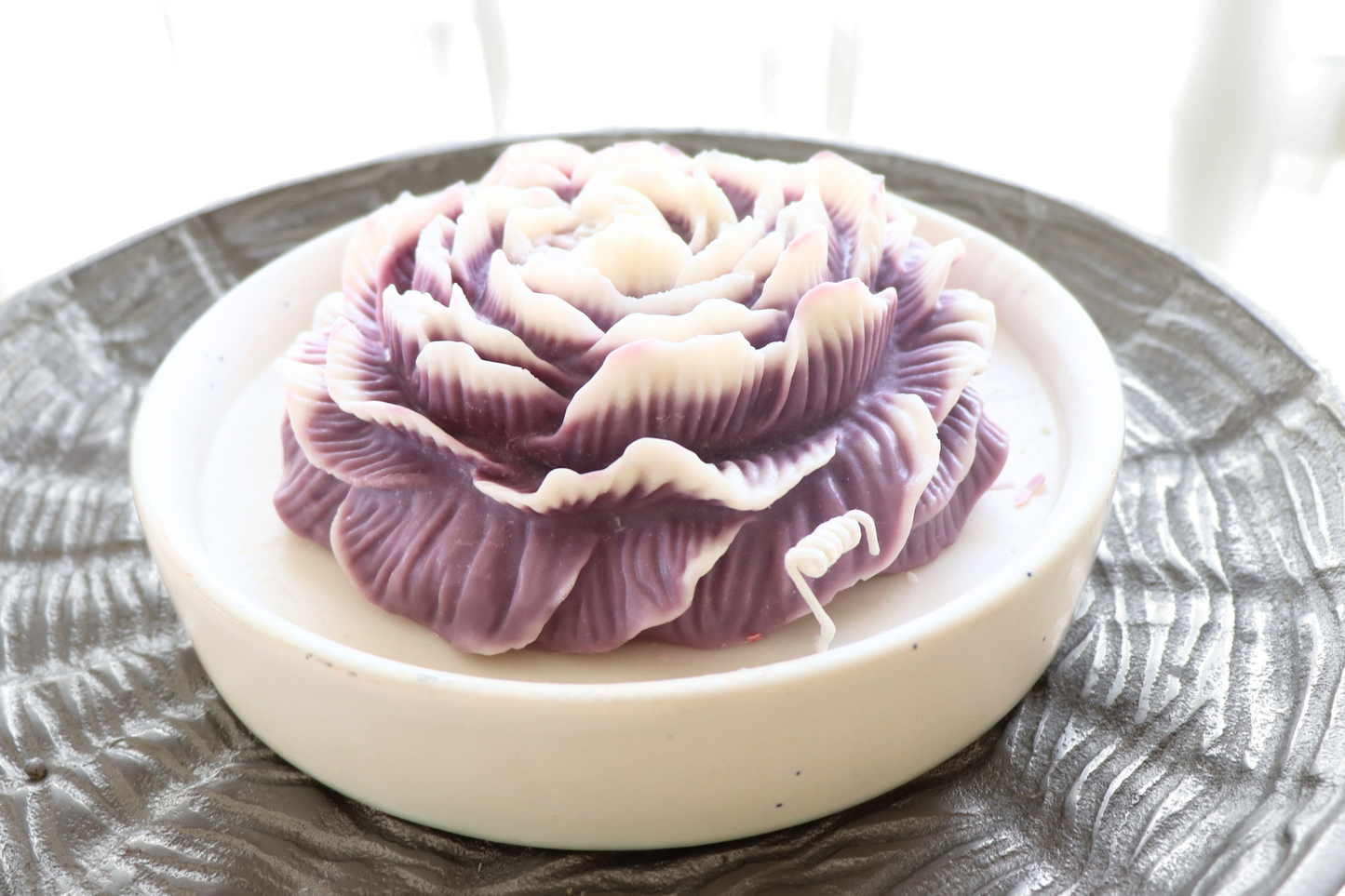 Lilac Whisper Bloom Candle