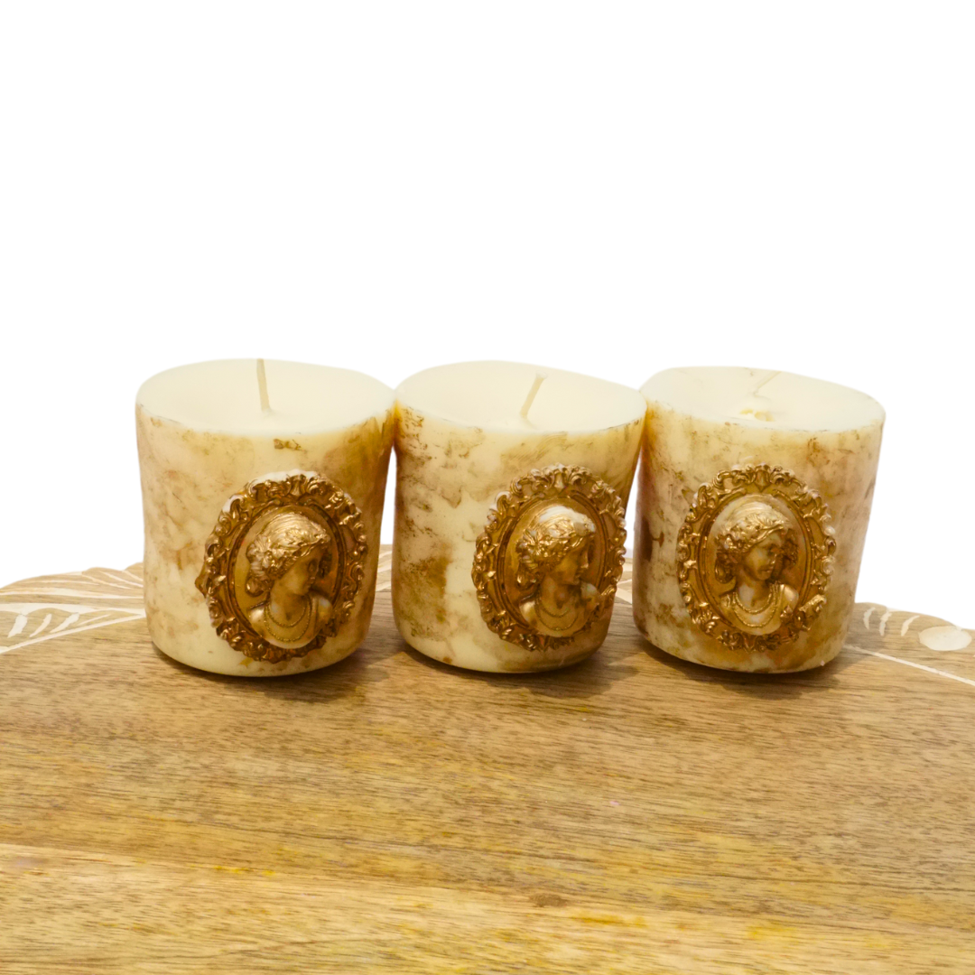 Heritage Emblem Candles