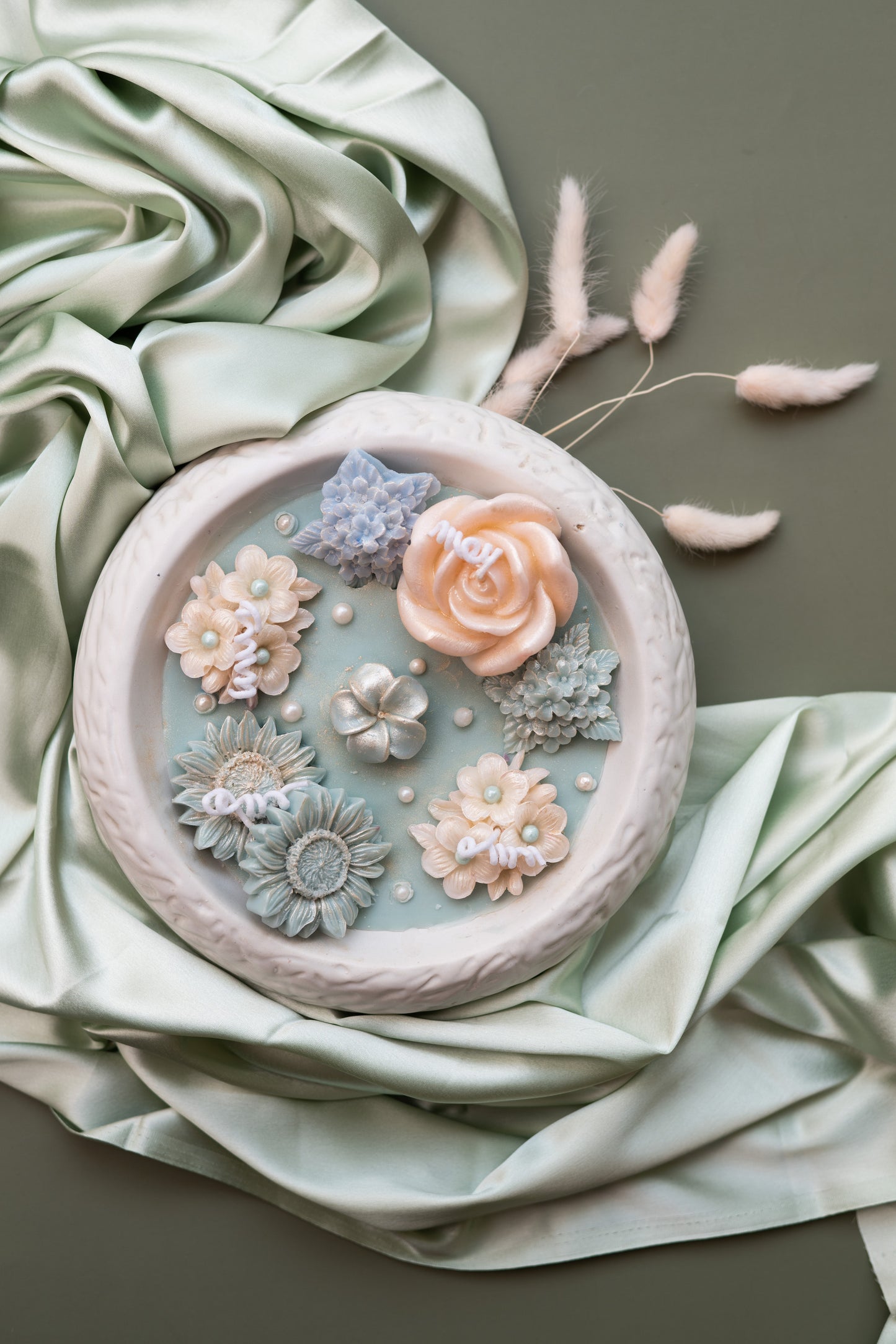 Pastel Garden Bloom Candle