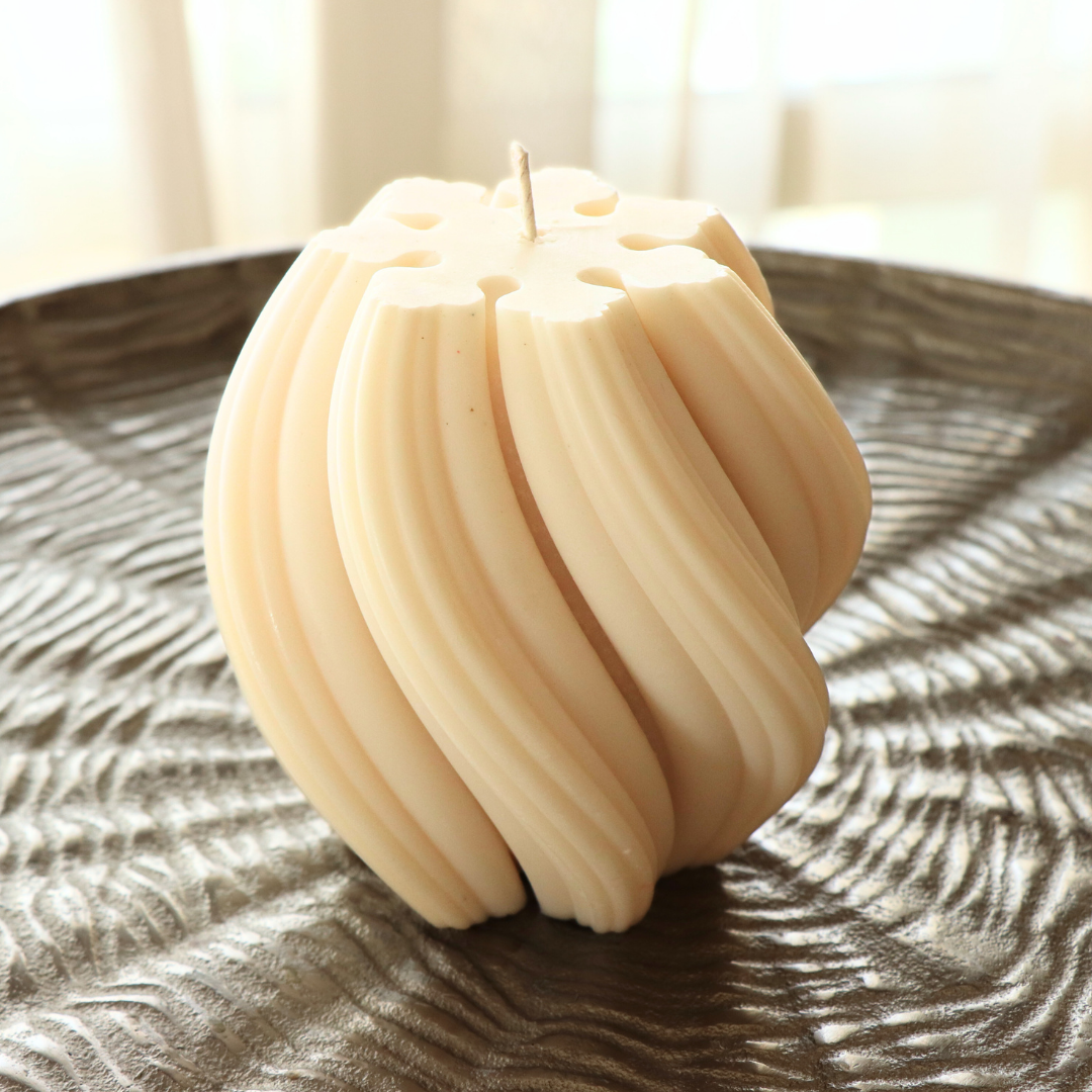 Pearl Glow Candle