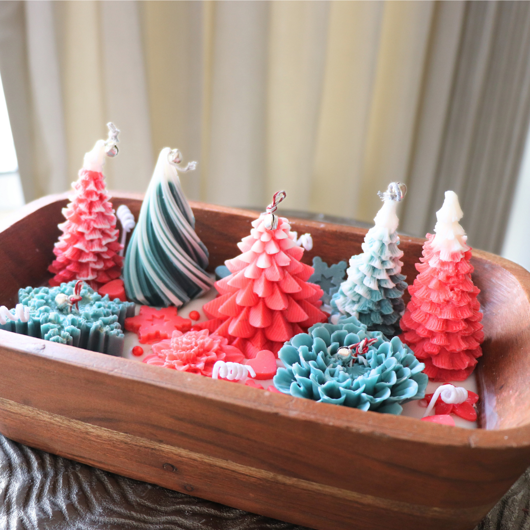Crimson Snowfall Candle