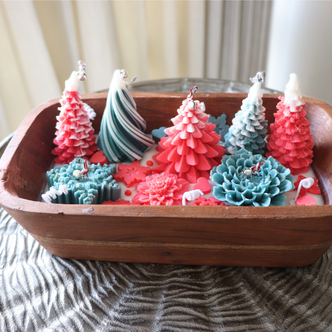 Crimson Snowfall Candle