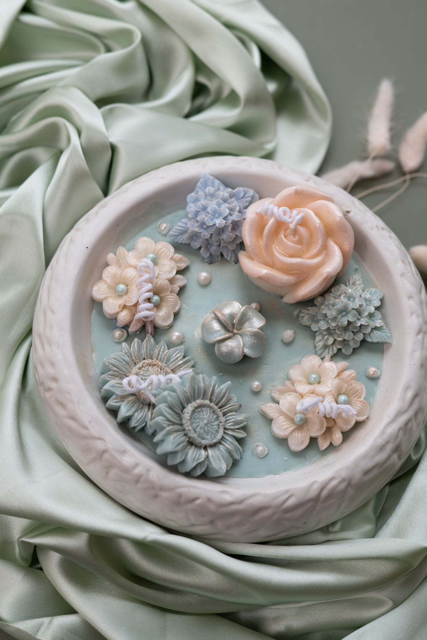 Pastel Garden Bloom Candle