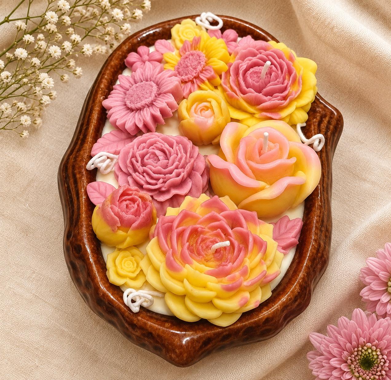 Sunlit Rose & Dahlia Ceramic Boat Candle